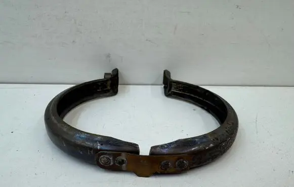 Volvo XC90 Muffler pipe connector clamp 31422219