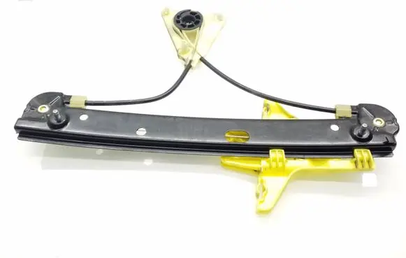 Volkswagen Cross Polo Rear window lifting mechanism without motor