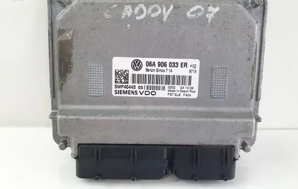 Volkswagen Caddy Engine control unit/module 06A906033ER 5WP40443