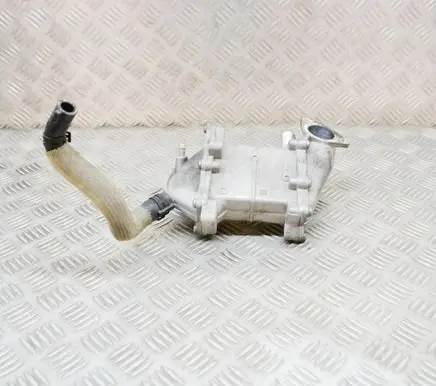 Land Rover Range Rover Evoque L538 EGR valve cooler G4D39F464BA ET756001