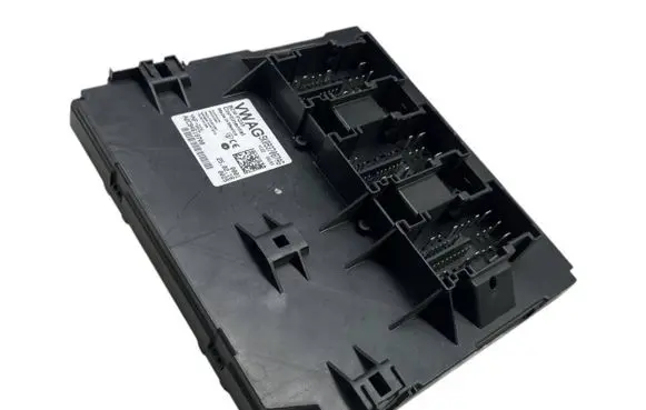 Volkswagen Jetta VI Comfort/convenience module 5K0937087AG A2C94619700 BCMPQ35