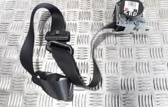 Ford Kuga I Front seatbelt 610116600B