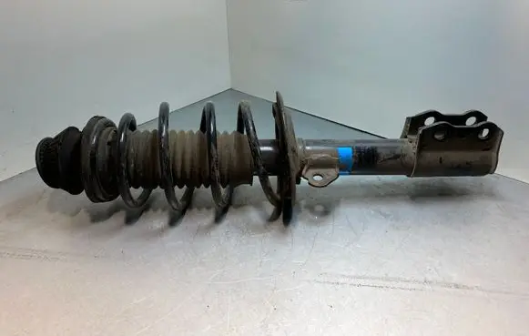 Toyota Yaris Front shock absorber/damper 485200D300