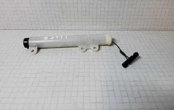 KIA Sorento Fuel cap release pull handle 