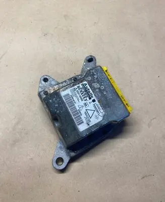 Renault Laguna II Airbag control unit/module 8200138952 601958800 D206C140151