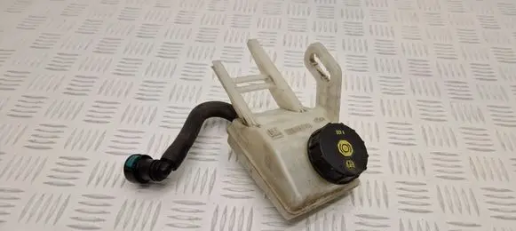 Opel Zafira C Brake fluid reservoir 13308775