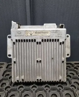 Renault Clio II Engine control unit/module ECU 7700108451 216492727 7700108486
