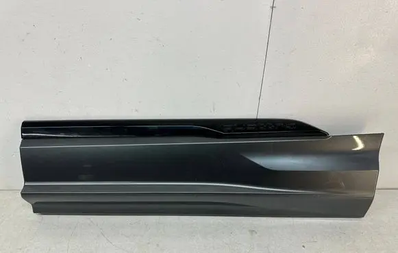 Audi Q7 4M Rear door trim (molding) 4M0853969 4M0853969N 4M0853969M