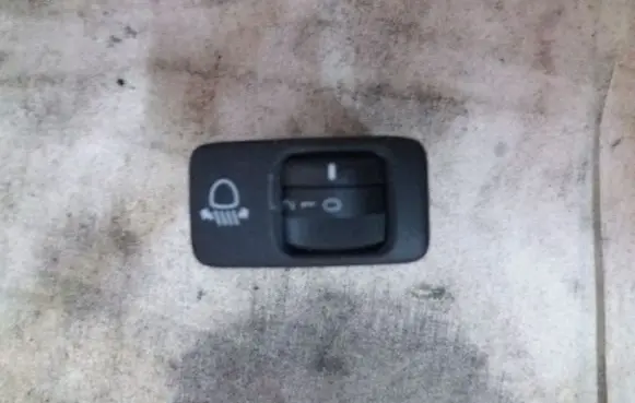 Toyota Avensis Verso Headlight level height control switch