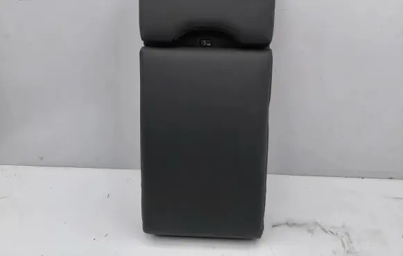 Rear seat