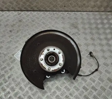 Land Rover Discovery 5 Rear wheel hub HPLA5A969BB