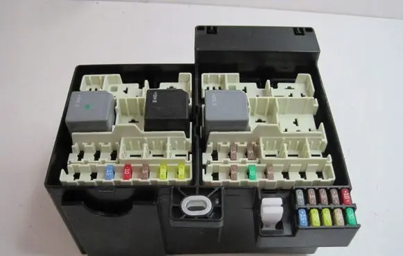 Jaguar I-Pace Fuse box set J9D314N073CA