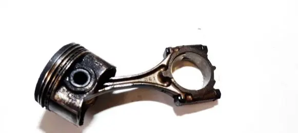 Lexus IS 200-300 Piston with connecting rod