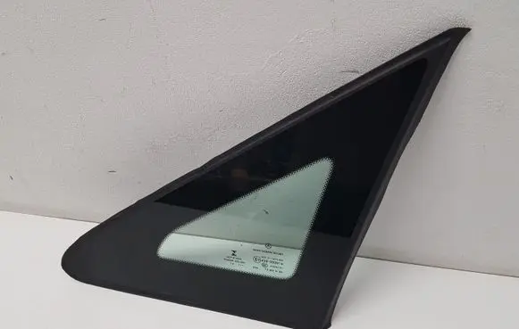 Mercedes-Benz Vito Viano W447 Front triangle window/glass A4476730305