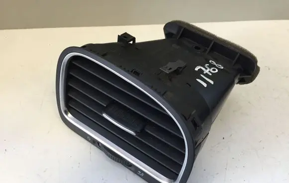 Volkswagen Golf VI Dashboard side air vent grill/cover trim 5K0819710 5K0819704