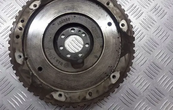 Nissan Note (E11) Dual mass flywheel 8200518938