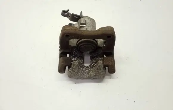 Volkswagen Jetta VI Rear brake caliper