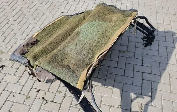 Volkswagen Golf I Sunroof frame 155871021L