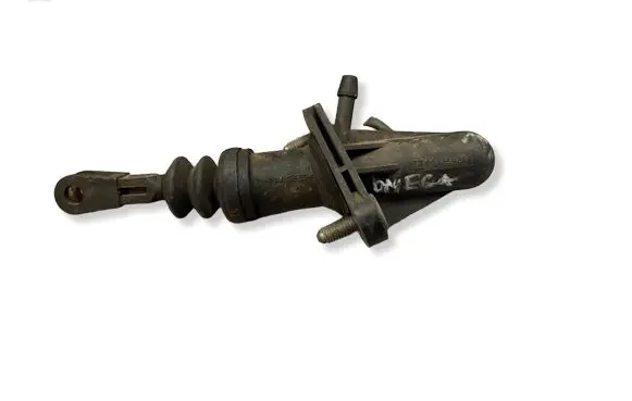 Opel Omega B1 Clutch master cylinder 90465488
