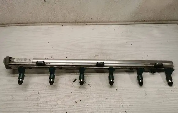 Fuel injectors set