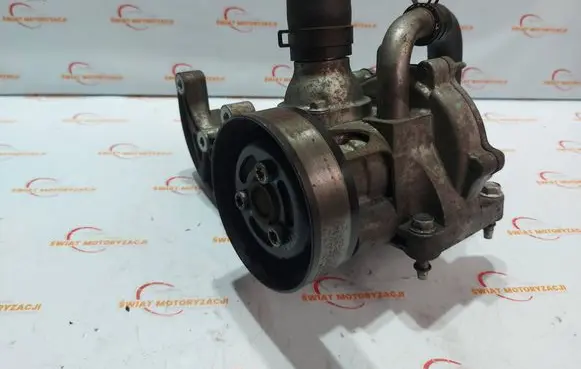 Chevrolet Captiva Water pump 25186662