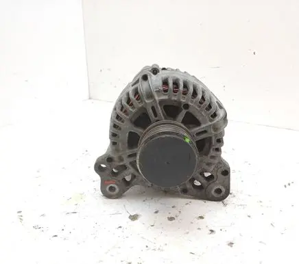 Volkswagen Touran I Generator/alternator 06F903023E