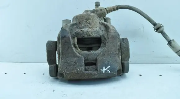 Ford Mondeo MK IV Front brake caliper