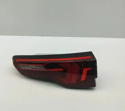 BMW X2 U10 Tailgate rear/tail lights 9448826