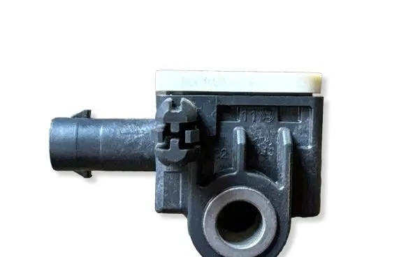 Dodge Durango III Airbag deployment crash/impact sensor A1668210151