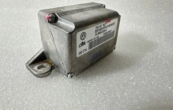 Volkswagen Touareg I ESP acceleration yaw rate sensor 7H0907652