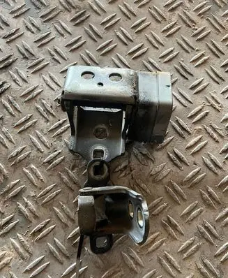 Renault Scenic II - Grand scenic II Front door upper hinge