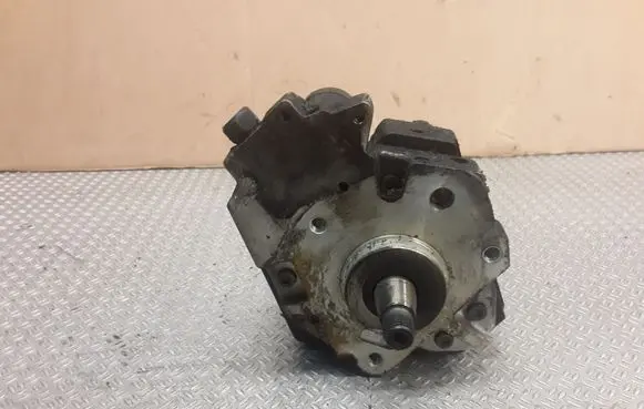 Ford Focus C-MAX Fuel injection high pressure pump 0445010089 9651844380
