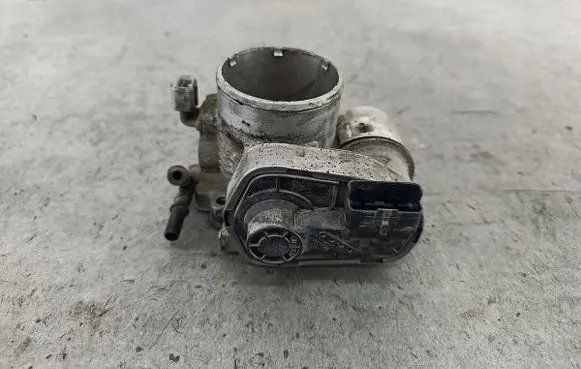 Peugeot 407 Throttle body valve 
