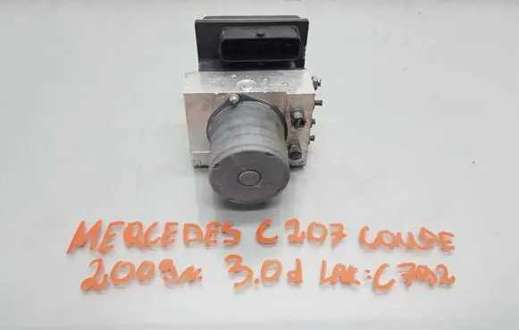 Mercedes-Benz CLK C207 A207 ABS Pump A2124312912