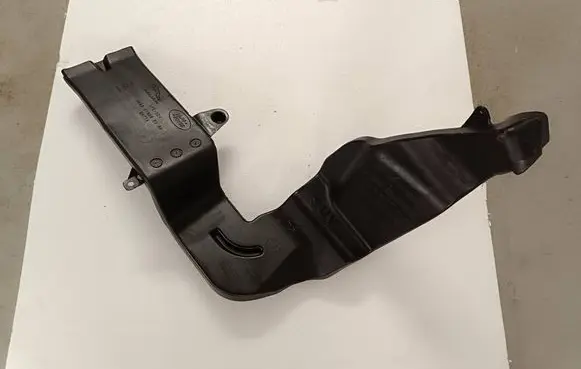 Jaguar F-Pace Cabin air duct channel HK8301906BA