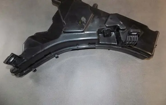 Audi RS5 Windshield washer fluid reservoir/tank 8W0955647