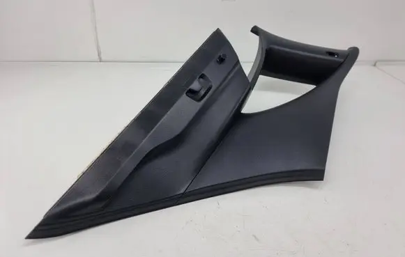 Mercedes-Benz EQA (D)pillar trim (top) A2476908200