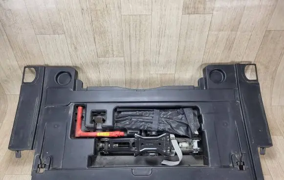 Audi A4 S4 B9 8W Glove box in trunk 8W8863373B