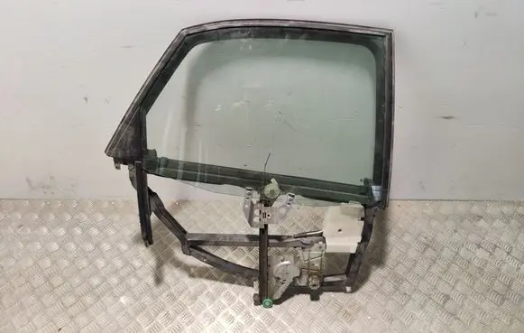 Audi A4 S4 B5 8D Rear door manual window regulator 8D0839400A