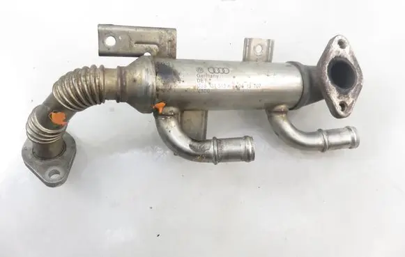 Skoda Fabia Mk1 (6Y) EGR valve cooler 038131513K