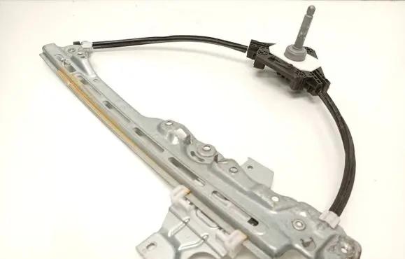 Peugeot 308 Rear door manual window regulator 9677737580