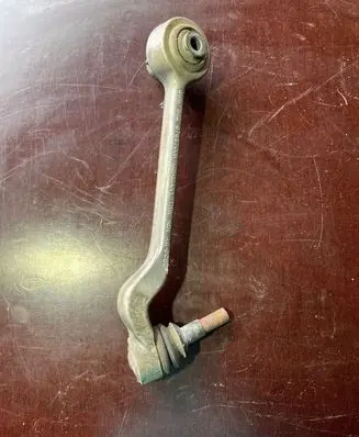 BMW 1 E81 E87 Front control arm 6763700R