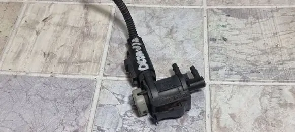 Skoda Octavia Mk1 (1U) Turbo solenoid valve 1J0906283C
