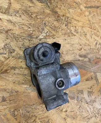 Volkswagen Polo V 6R Throttle valve 03D133062F A2C53367617