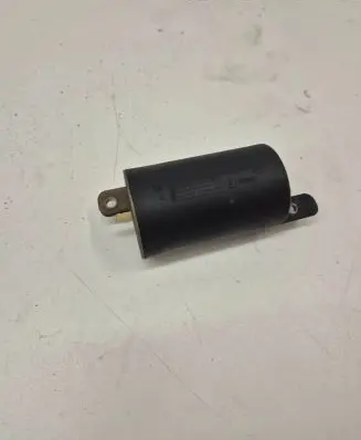 Vacuum air tank