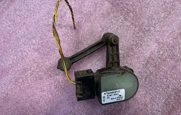 Audi Q7 4L Yaw turn rate sensor 4E0907503C 7L0616571D