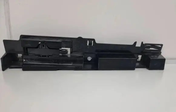 Sill/side skirt trim