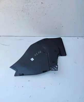 BMW 5 G30 G31 Wiper trim 7388715 11252010 03104105106107