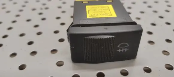 Fog light switch