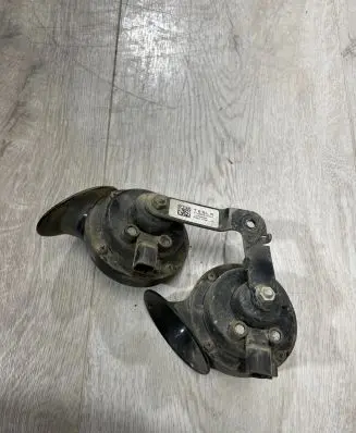 Tesla Model 3 Horn signal 148694300A P148694300A P148694300